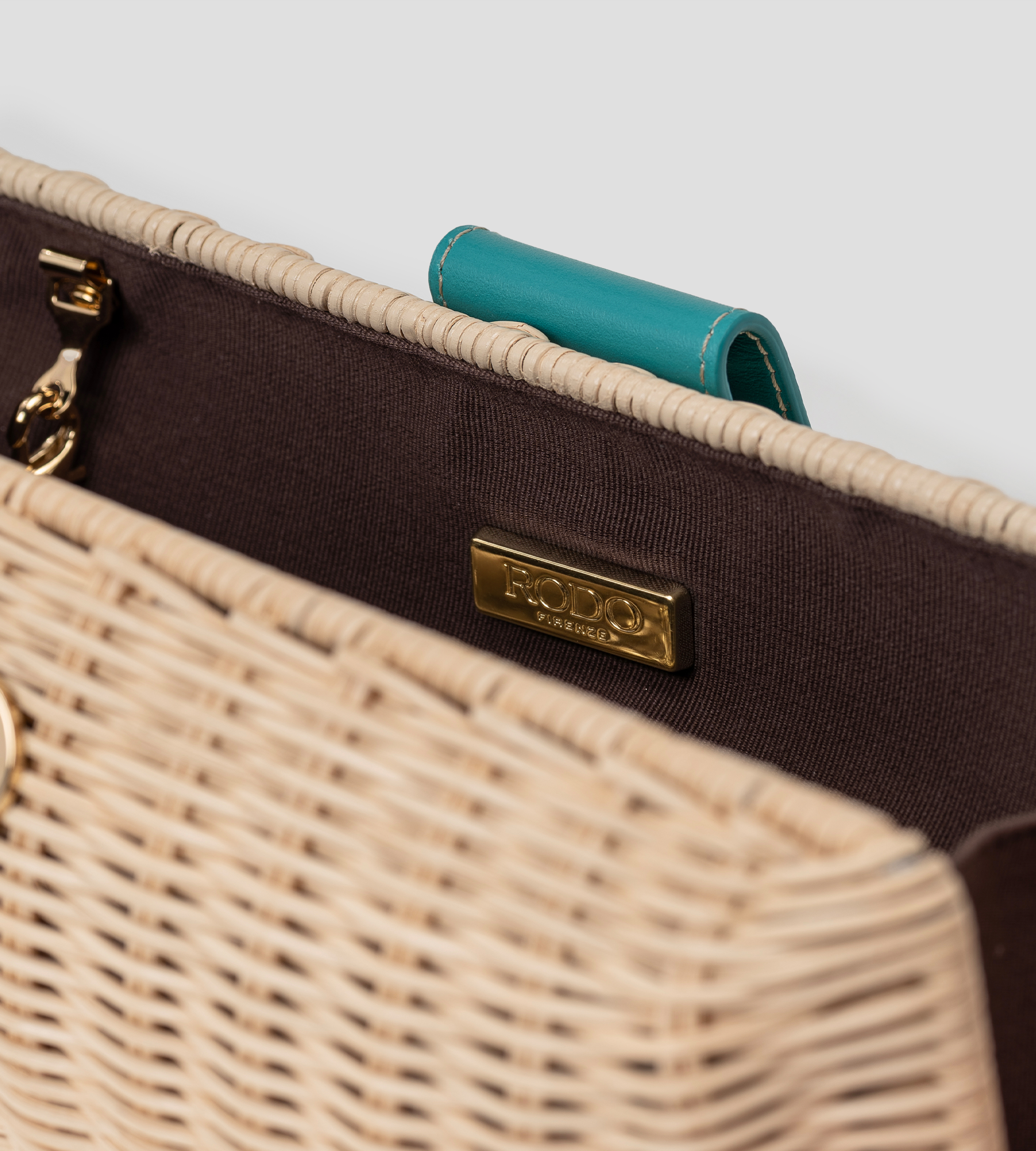 Tube Wicker Clutch