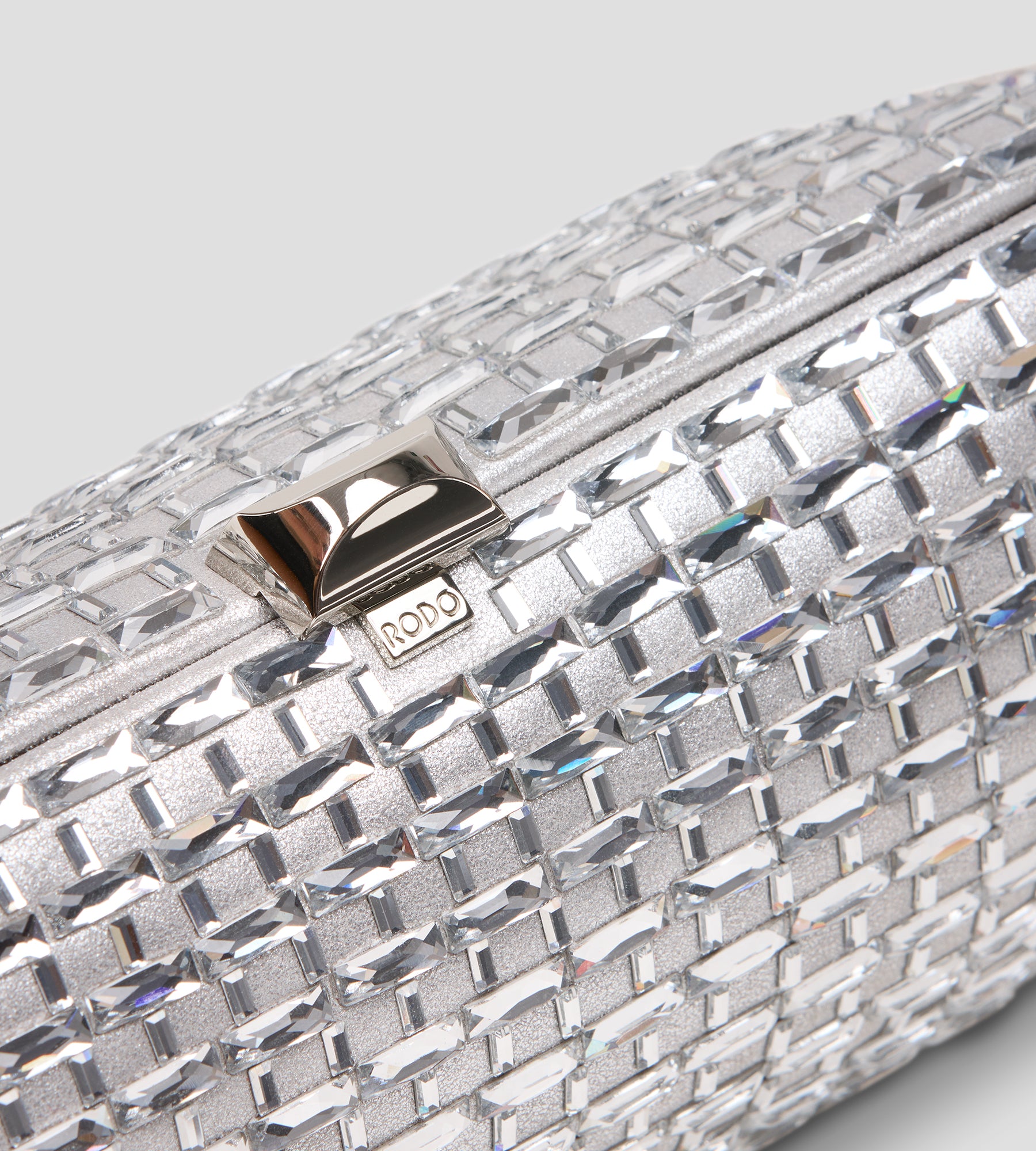 Tube Plus Clutch