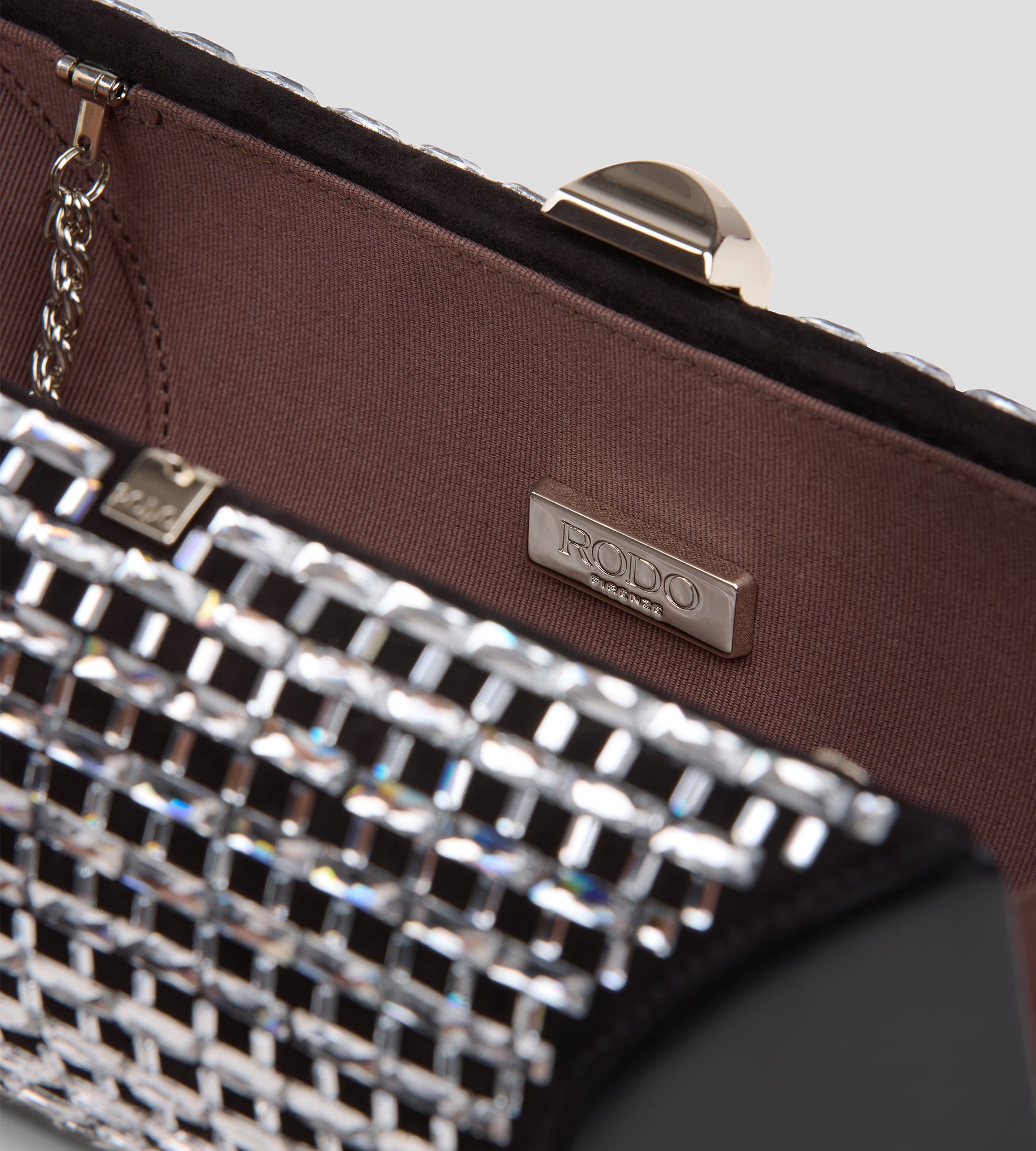 Tube Plus Clutch