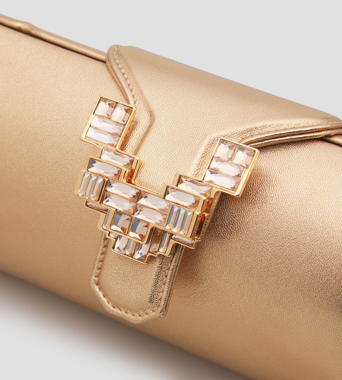 Tube Jewel