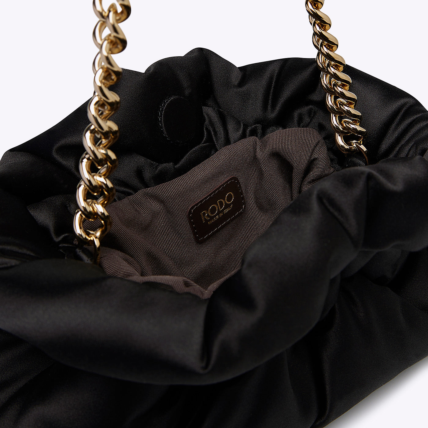 クレア・スモール