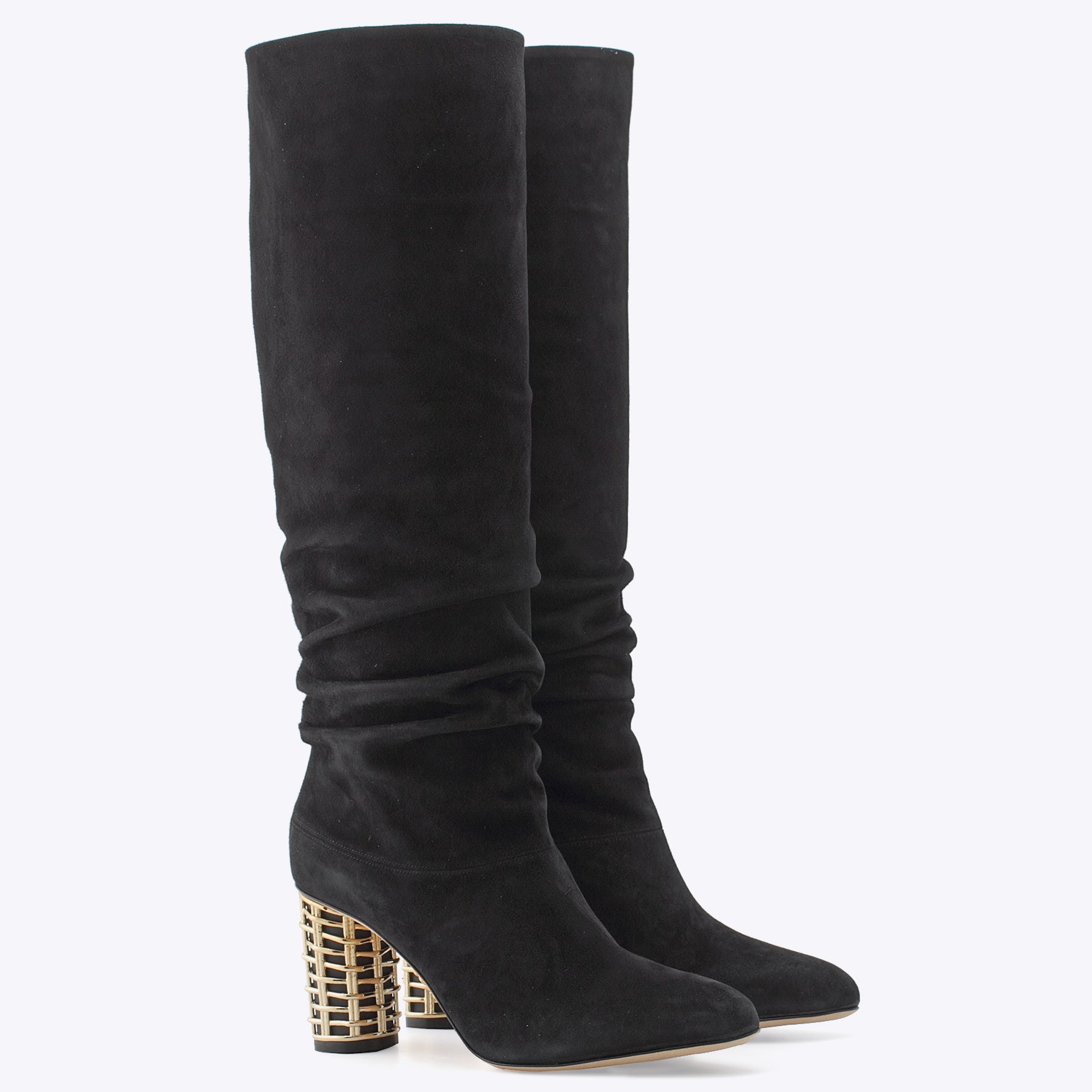 Boot with metal heel