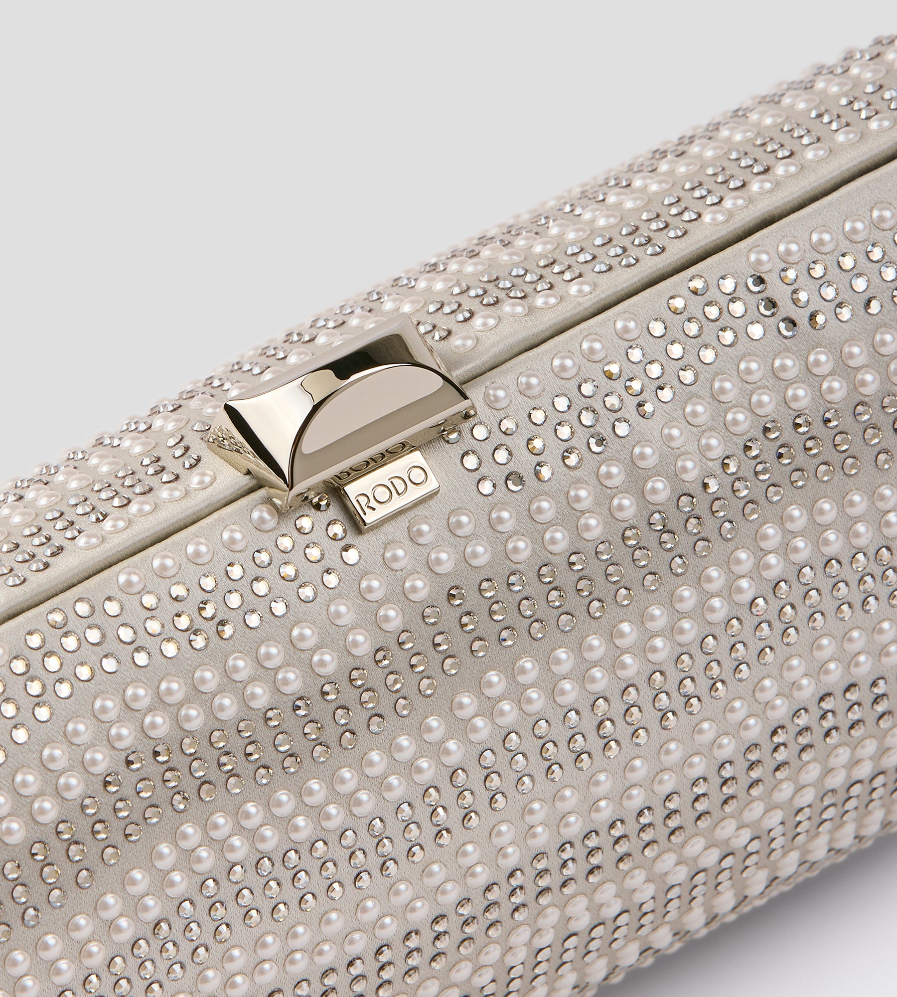 Tube Plus Clutch