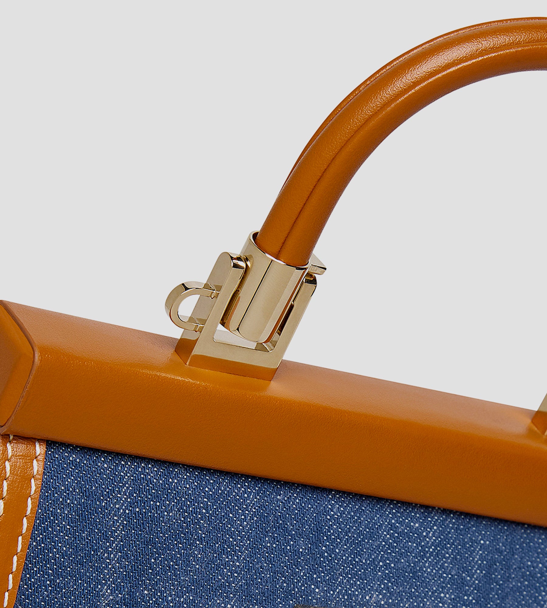 Sauce pequeño París