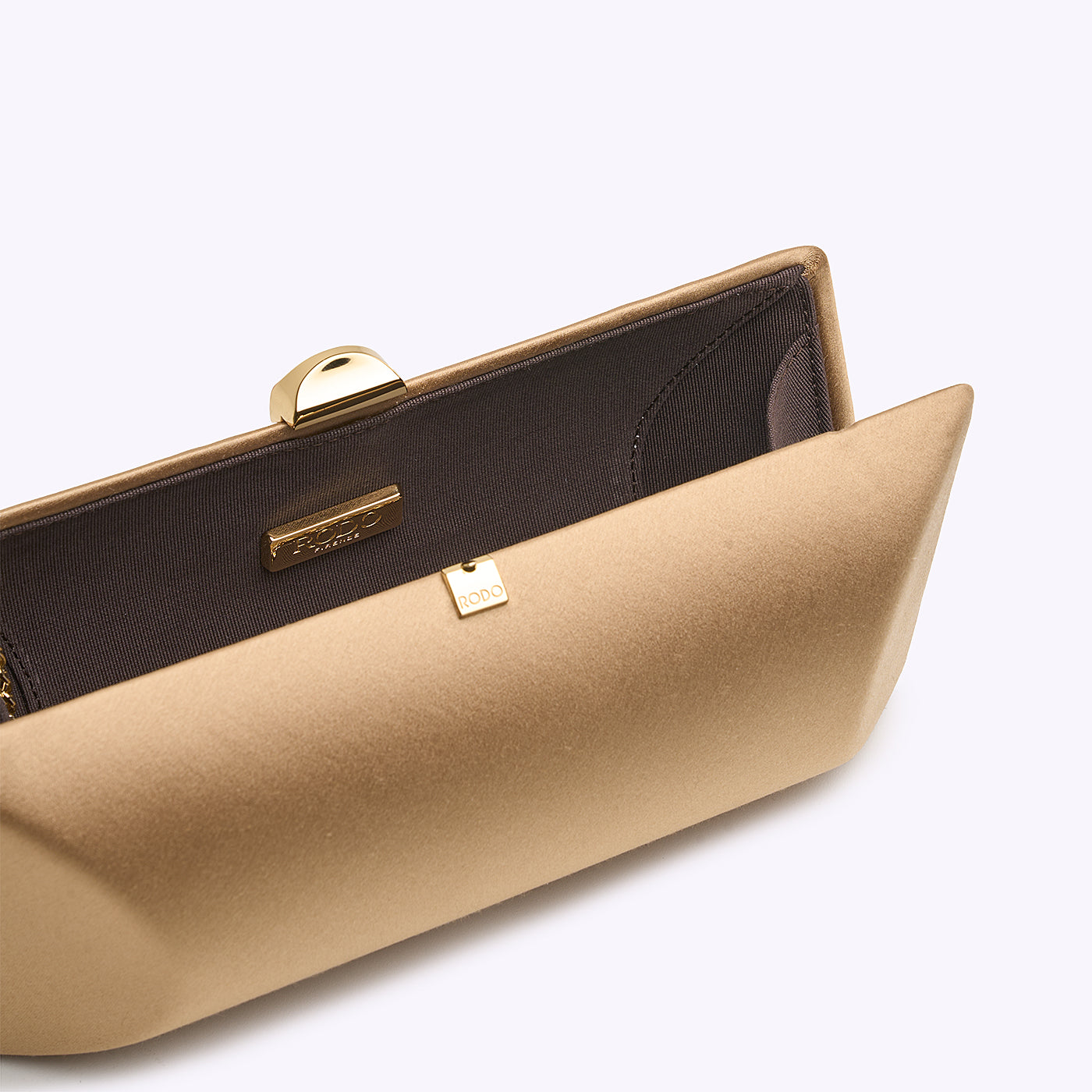 Tube Plus Clutch