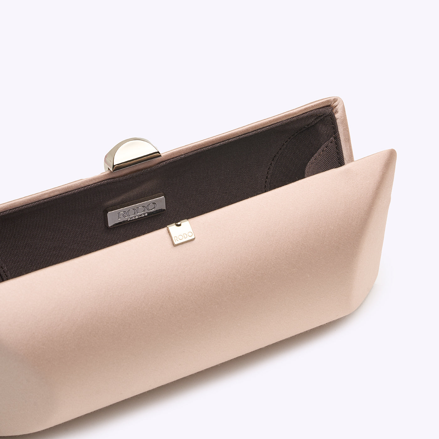 Tube Plus Clutch