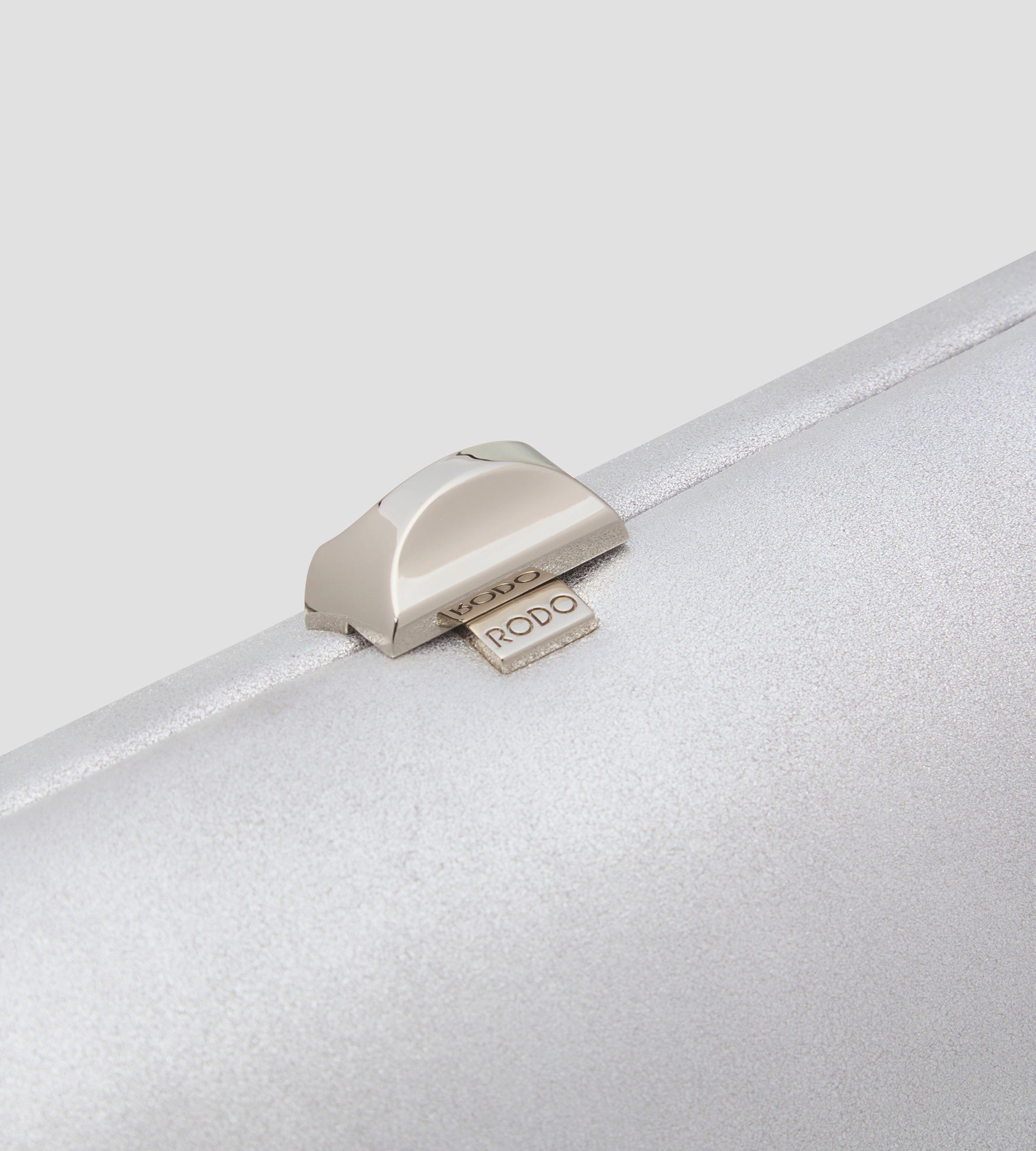 Tube Plus Clutch
