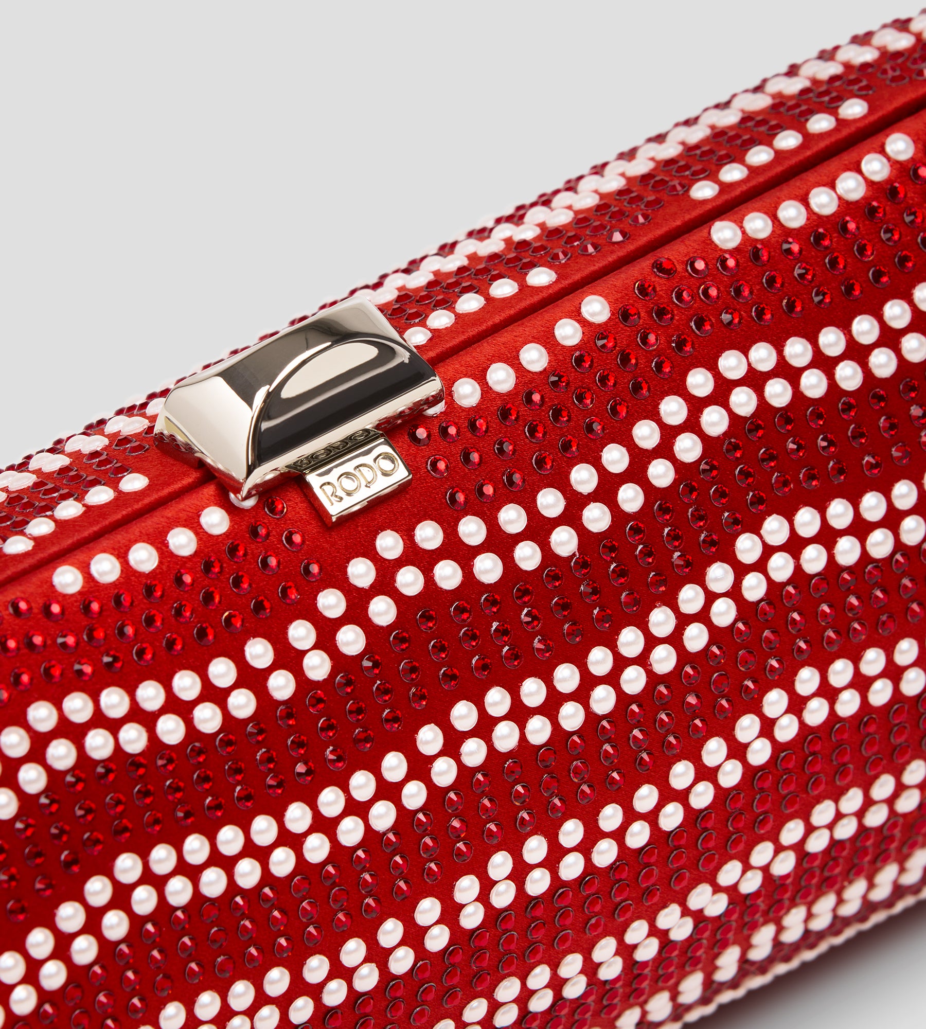 Tube Plus Clutch