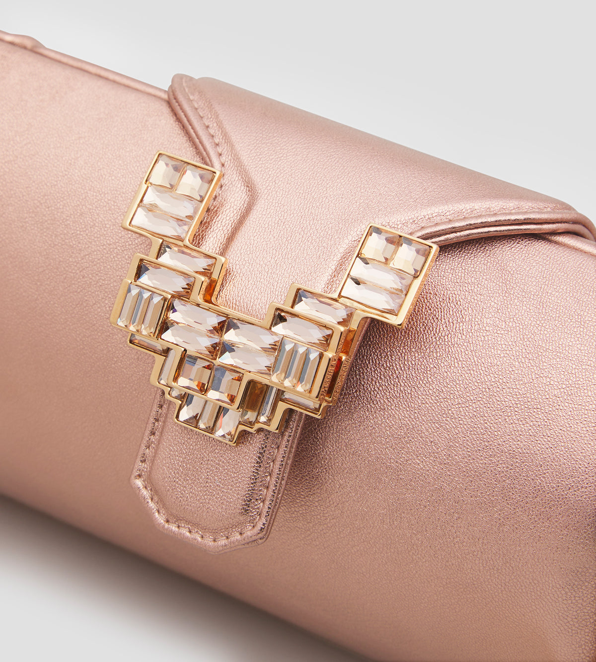 Tube Jewel
