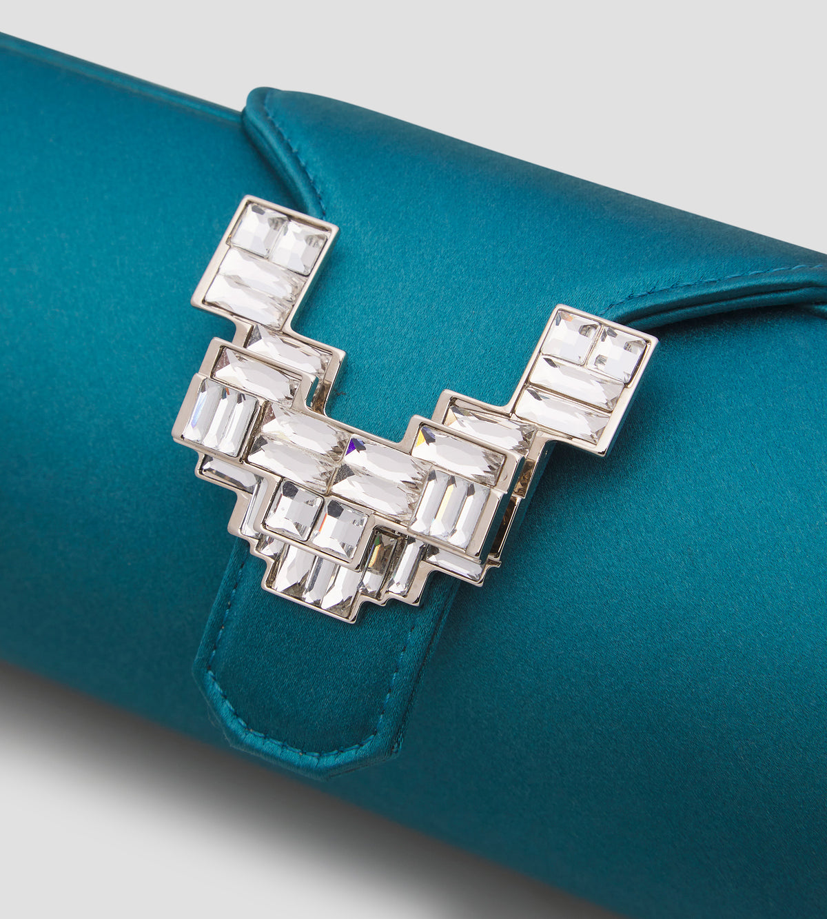Tube Jewel